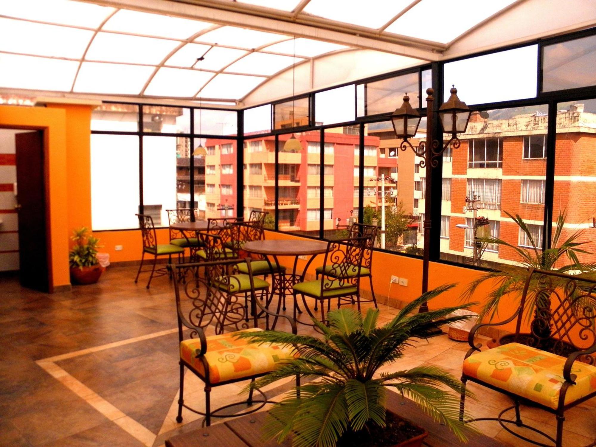 La Carolina Inn Quito Exterior photo